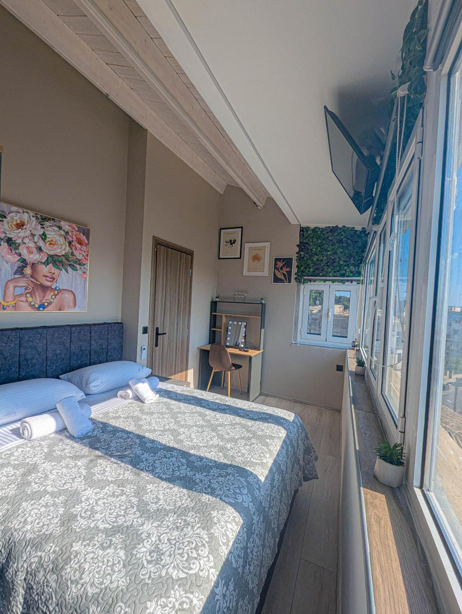 Ionian Pearl Apartments And Suites Corfu  Экстерьер фото