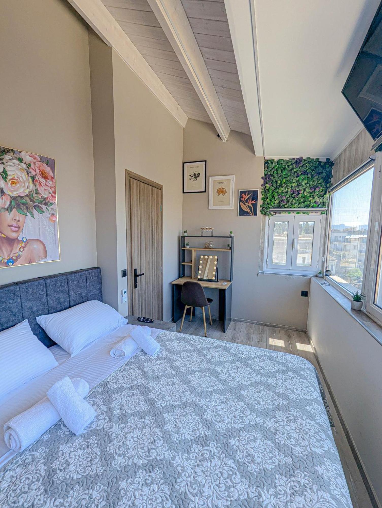 Ionian Pearl Apartments And Suites Corfu  Экстерьер фото